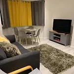 Spacious 3 Bedroom Maisonette In Greenford